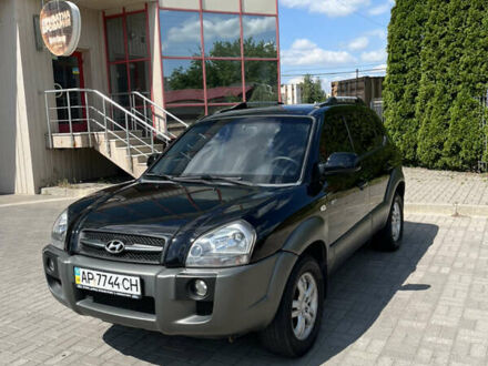 Хендай Туксон 2008 в Запорожье на Automoto.ua Черный Хендай Туксон, объемом двигателя 1.98 л и пробегом 109 тыс. км за 8600 $, фото 1 на Automoto.ua