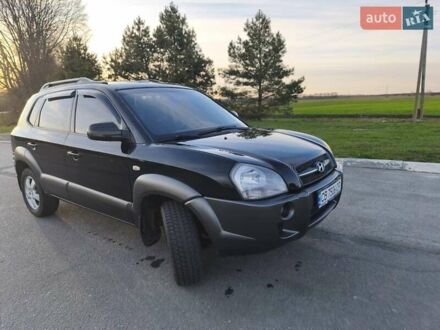 Хендай Туксон 2008 в Мене на Automoto.ua Черный Хендай Туксон, объемом двигателя 1.98 л и пробегом 234 тыс. км за 7500 $, фото 1 на Automoto.ua