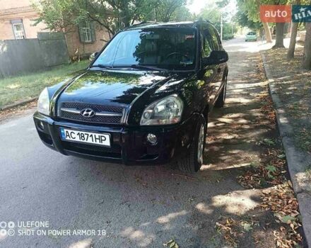 Чорний Хендай Туксон, об'ємом двигуна 1.98 л та пробігом 230 тис. км за 6950 $, фото 1 на Automoto.ua