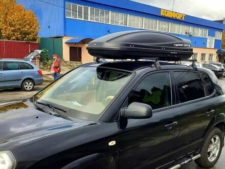 Хендай Туксон 2008 в Кагарлыке на Automoto.ua Черный Хендай Туксон, объемом двигателя 2 л и пробегом 240 тыс. км за 7500 $, фото 1 на Automoto.ua