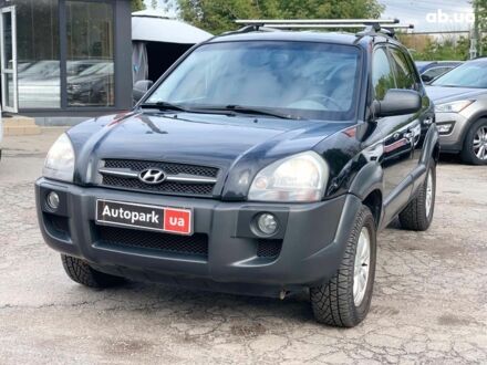 Хендай Туксон 2008 в Виннице на Automoto.ua Черный Хендай Туксон, объемом двигателя 2 л и пробегом 117 тыс. км за 7990 $, фото 1 на Automoto.ua