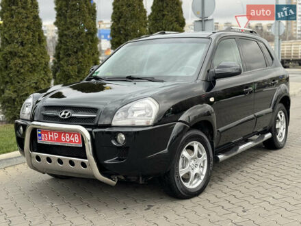 Чорний Хендай Туксон, об'ємом двигуна 2 л та пробігом 209 тис. км за 9300 $, фото 1 на Automoto.ua
