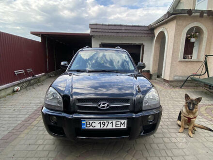 Хендай Туксон 2008 в Сокале на Automoto.ua Черный Хендай Туксон, объемом двигателя 1.98 л и пробегом 190 тыс. км за 8000 $, фото 1 на Automoto.ua
