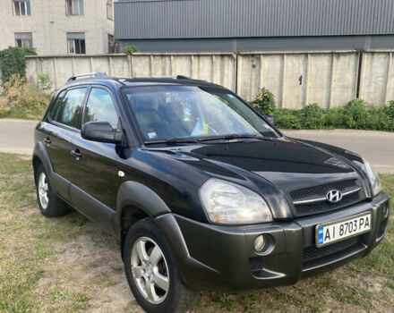 Чорний Хендай Туксон, об'ємом двигуна 2 л та пробігом 231 тис. км за 8200 $, фото 1 на Automoto.ua