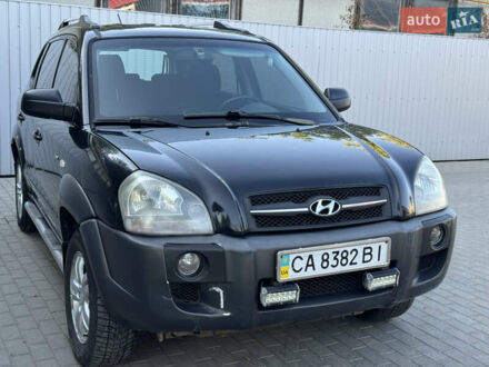 Хендай Туксон 2008 в Тальном на Automoto.ua Черный Хендай Туксон, объемом двигателя 2 л и пробегом 290 тыс. км за 5400 $, фото 1 на Automoto.ua