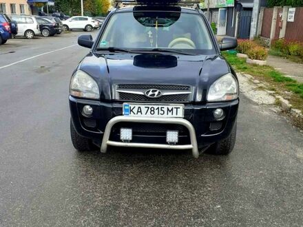Хендай Туксон 2008 в Кагарлыке на Automoto.ua Черный Хендай Туксон, объемом двигателя 2 л и пробегом 240 тыс. км за 7500 $, фото 1 на Automoto.ua