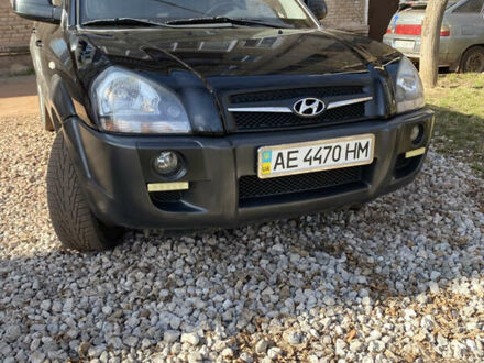 Хендай Туксон 2008 в Кривом Роге на Automoto.ua Черный Хендай Туксон, объемом двигателя 1.98 л и пробегом 195 тыс. км за 8500 $, фото 1 на Automoto.ua