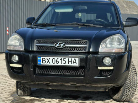 Хендай Туксон 2008 в Ярмолинцы на Automoto.ua Черный Хендай Туксон, объемом двигателя 2 л и пробегом 215 тыс. км за 7700 $, фото 1 на Automoto.ua