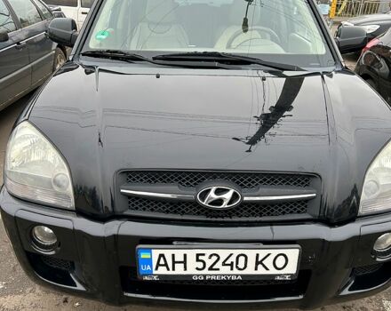 Чорний Хендай Туксон, об'ємом двигуна 2 л та пробігом 260 тис. км за 7700 $, фото 1 на Automoto.ua