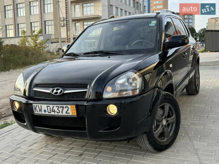Хендай Туксон 2008 в Тернополе на Automoto.ua Черный Хендай Туксон, объемом двигателя 1.98 л и пробегом 185 тыс. км за 7199 $, фото 1 на Automoto.ua