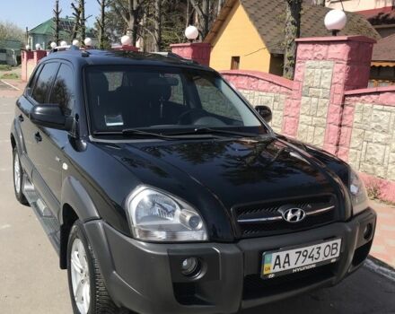 Черный Хендай Туксон, объемом двигателя 2 л и пробегом 150 тыс. км за 8100 $, фото 1 на Automoto.ua