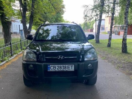 Хендай Туксон 2008 в Нежине на Automoto.ua Черный Хендай Туксон, объемом двигателя 2 л и пробегом 220 тыс. км за 7850 $, фото 1 на Automoto.ua
