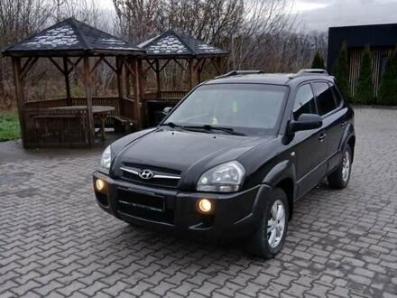 Чорний Хендай Туксон, об'ємом двигуна 2 л та пробігом 230 тис. км за 8000 $, фото 1 на Automoto.ua