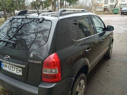 Чорний Хендай Туксон, об'ємом двигуна 1.98 л та пробігом 232 тис. км за 7500 $, фото 1 на Automoto.ua