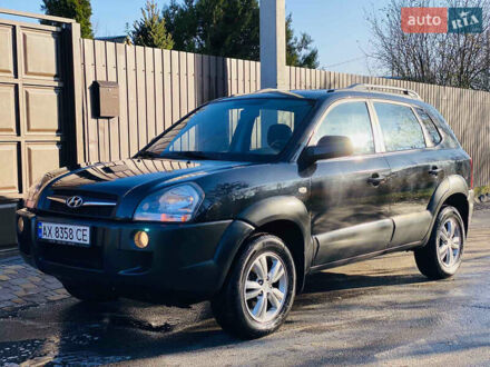 Черный Хендай Туксон, объемом двигателя 1.99 л и пробегом 95 тыс. км за 8500 $, фото 1 на Automoto.ua