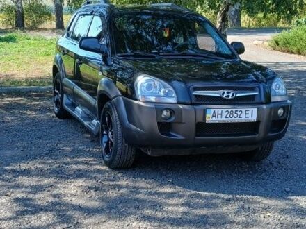 Хендай Туксон 2009 в Славянске на Automoto.ua Черный Хендай Туксон, объемом двигателя 2 л и пробегом 236 тыс. км за 7400 $, фото 1 на Automoto.ua