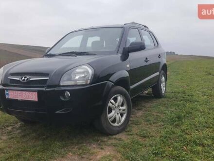 Чорний Хендай Туксон, об'ємом двигуна 2 л та пробігом 198 тис. км за 8200 $, фото 1 на Automoto.ua