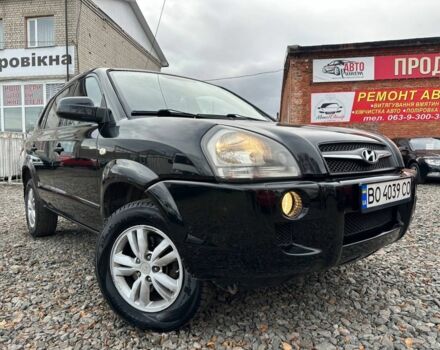 Черный Хендай Туксон, объемом двигателя 2 л и пробегом 166 тыс. км за 7500 $, фото 1 на Automoto.ua