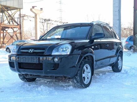Чорний Хендай Туксон, об'ємом двигуна 2 л та пробігом 212 тис. км за 4300 $, фото 1 на Automoto.ua
