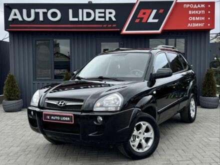 Чорний Хендай Туксон, об'ємом двигуна 2 л та пробігом 135 тис. км за 8700 $, фото 1 на Automoto.ua