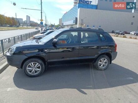 Хендай Туксон 2011 в Харькове на Automoto.ua Черный Хендай Туксон, объемом двигателя 1.98 л и пробегом 138 тыс. км за 9500 $, фото 1 на Automoto.ua