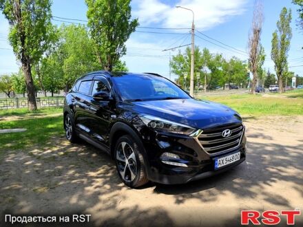 Хендай Туксон 2015 в Харькове на Automoto.ua Черный Хендай Туксон, объемом двигателя 2 л и пробегом 200 тыс. км за 18300 $, фото 1 на Automoto.ua