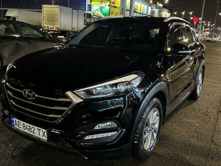 Хендай Туксон 2016 в Днепре (Днепропетровске) на Automoto.ua Черный Хендай Туксон, объемом двигателя 2 л и пробегом 78 тыс. км за 19999 $, фото 1 на Automoto.ua
