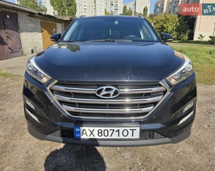 Чорний Хендай Туксон, об'ємом двигуна 1.98 л та пробігом 112 тис. км за 18300 $, фото 1 на Automoto.ua