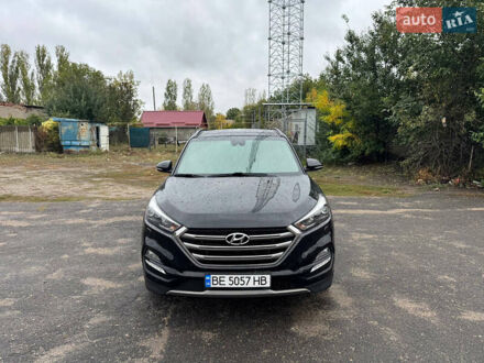Черный Хендай Туксон, объемом двигателя 1.69 л и пробегом 120 тыс. км за 21500 $, фото 1 на Automoto.ua