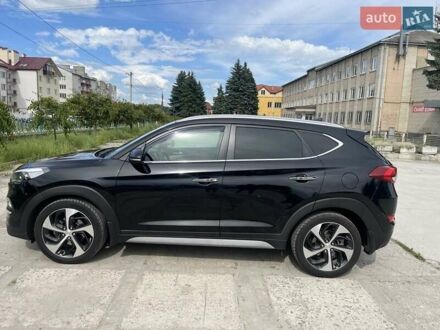 Хендай Туксон 2017 в Самборе на Automoto.ua Черный Хендай Туксон, объемом двигателя 2 л и пробегом 157 тыс. км за 19700 $, фото 1 на Automoto.ua
