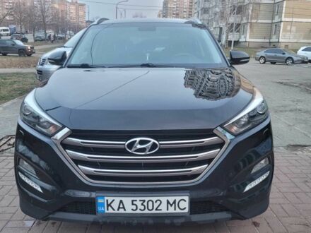 Чорний Хендай Туксон, об'ємом двигуна 2 л та пробігом 140 тис. км за 19900 $, фото 1 на Automoto.ua