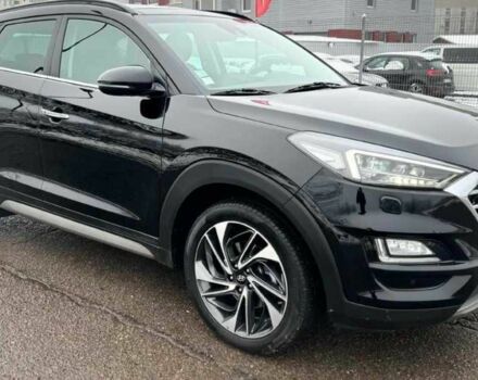 Чорний Хендай Туксон, об'ємом двигуна 1.6 л та пробігом 102 тис. км за 329 $, фото 1 на Automoto.ua