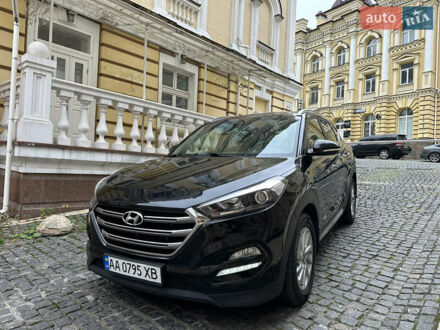 Хендай Туксон 2018 в Киеве на Automoto.ua Черный Хендай Туксон, объемом двигателя 2 л и пробегом 100 тыс. км за 16900 $, фото 1 на Automoto.ua
