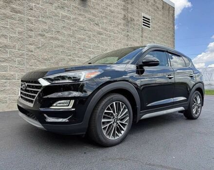 Черный Хендай Туксон, объемом двигателя 2.4 л и пробегом 42 тыс. км за 4100 $, фото 1 на Automoto.ua