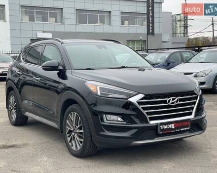 Черный Хендай Туксон, объемом двигателя 2.36 л и пробегом 137 тыс. км за 21990 $, фото 1 на Automoto.ua