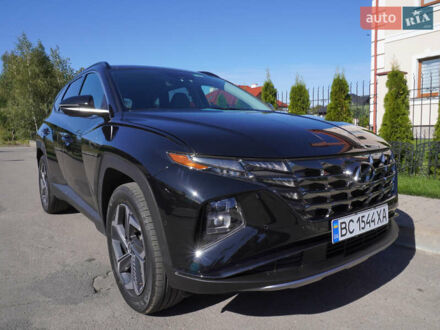 Черный Хендай Туксон, объемом двигателя 1.6 л и пробегом 13 тыс. км за 35300 $, фото 1 на Automoto.ua