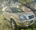 Коричневий Хендай Туксон, об'ємом двигуна 2 л та пробігом 250 тис. км за 4000 $, фото 1 на Automoto.ua