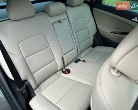 Коричневый Хендай Туксон, объемом двигателя 2 л и пробегом 100 тыс. км за 23500 $, фото 69 на Automoto.ua