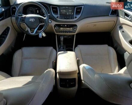 Коричневый Хендай Туксон, объемом двигателя 1.6 л и пробегом 96 тыс. км за 2500 $, фото 7 на Automoto.ua