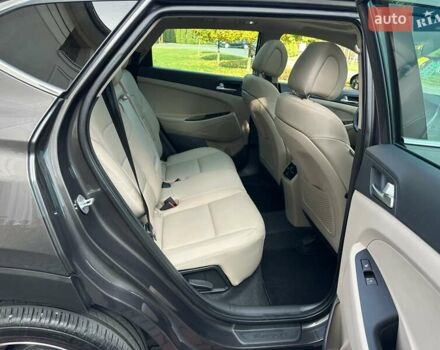 Коричневый Хендай Туксон, объемом двигателя 2 л и пробегом 100 тыс. км за 23500 $, фото 66 на Automoto.ua