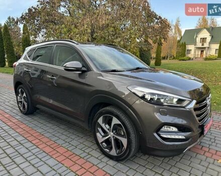 Коричневый Хендай Туксон, объемом двигателя 2 л и пробегом 100 тыс. км за 23500 $, фото 19 на Automoto.ua