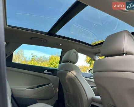 Коричневый Хендай Туксон, объемом двигателя 2 л и пробегом 100 тыс. км за 23500 $, фото 70 на Automoto.ua