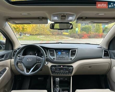 Коричневый Хендай Туксон, объемом двигателя 2 л и пробегом 100 тыс. км за 23500 $, фото 31 на Automoto.ua