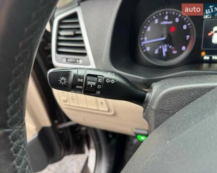 Коричневый Хендай Туксон, объемом двигателя 2 л и пробегом 115 тыс. км за 20990 $, фото 17 на Automoto.ua