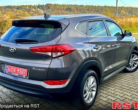 Хендай Туксон 2017 в Дрогобыче на Automoto.ua Коричневый Хендай Туксон, объемом двигателя 1.7 л и пробегом 174 тыс. км за 16800 $, фото 7 на Automoto.ua