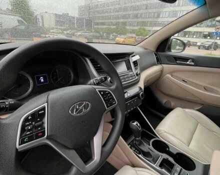 Хендай Туксон 2017 в Киеве на Automoto.ua Коричневый Хендай Туксон, объемом двигателя 0 л и пробегом 78 тыс. км за 9600 $, фото 5 на Automoto.ua