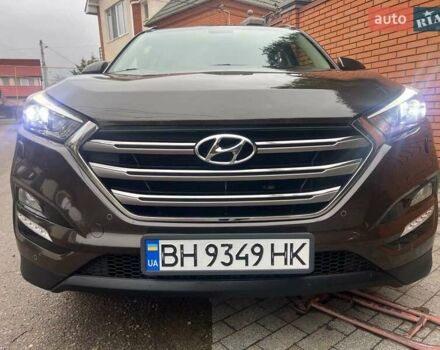 Коричневий Хендай Туксон, об'ємом двигуна 2 л та пробігом 108 тис. км за 18700 $, фото 4 на Automoto.ua