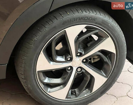 Коричневий Хендай Туксон, об'ємом двигуна 2 л та пробігом 108 тис. км за 18700 $, фото 10 на Automoto.ua