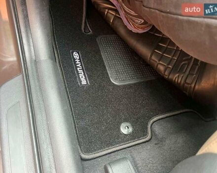 Коричневий Хендай Туксон, об'ємом двигуна 2 л та пробігом 108 тис. км за 18700 $, фото 31 на Automoto.ua