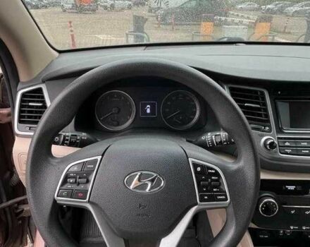 Хендай Туксон 2017 в Киеве на Automoto.ua Коричневый Хендай Туксон, объемом двигателя 0 л и пробегом 78 тыс. км за 9600 $, фото 6 на Automoto.ua